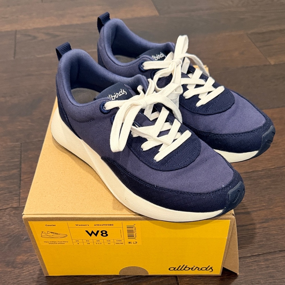 allbirds Navy and White Low-Top Sneakers